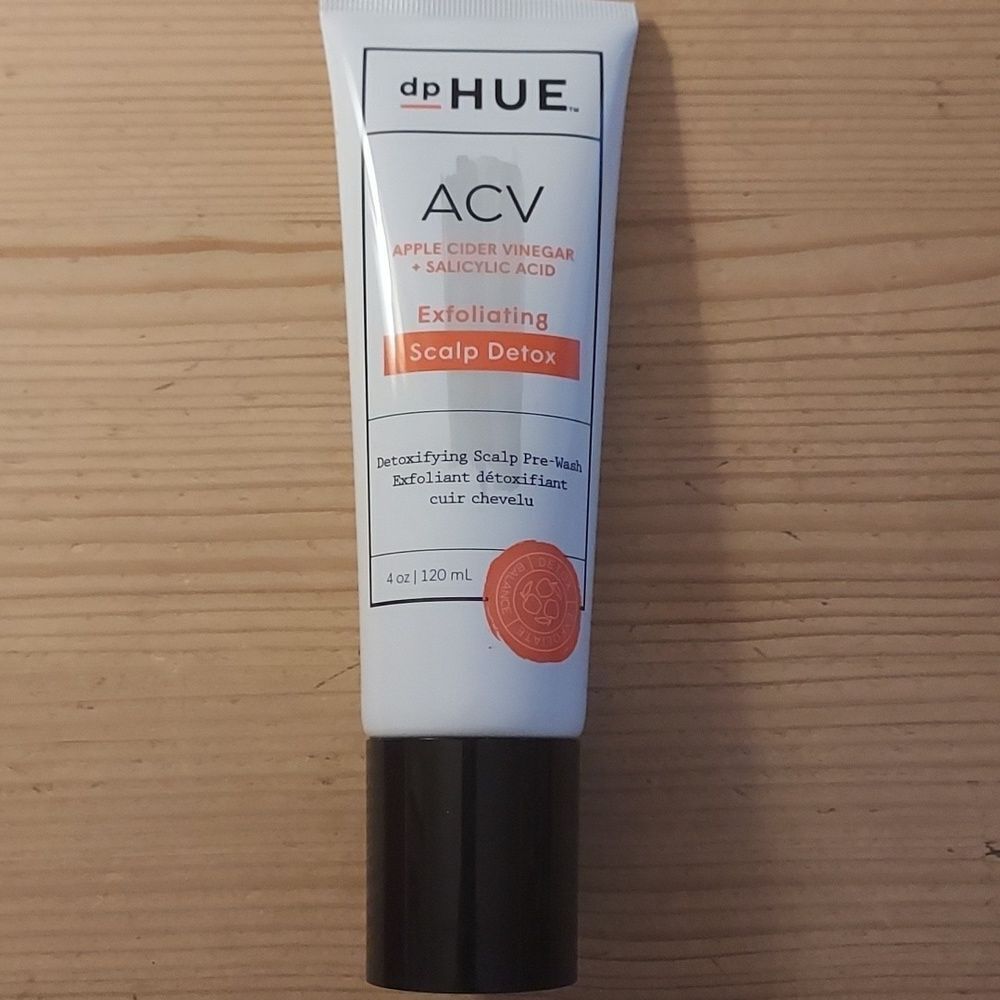 Dp Hue exfoliating scalp detox mask for hair